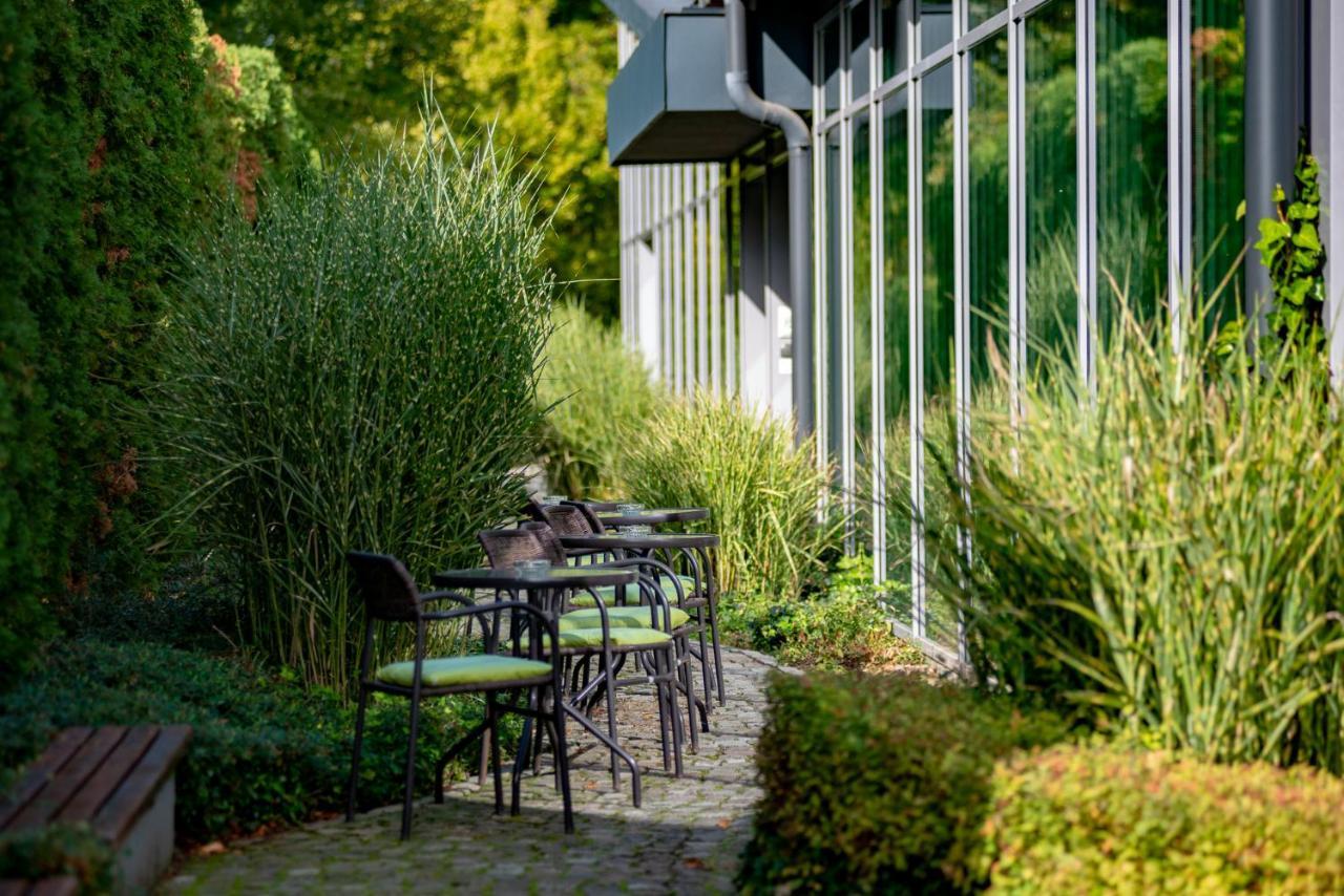 Pronay-Kastely Hotel Alsopeteny Exterior photo